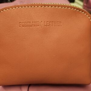 NWOT Portland Leather Clownfish Luna Pouch